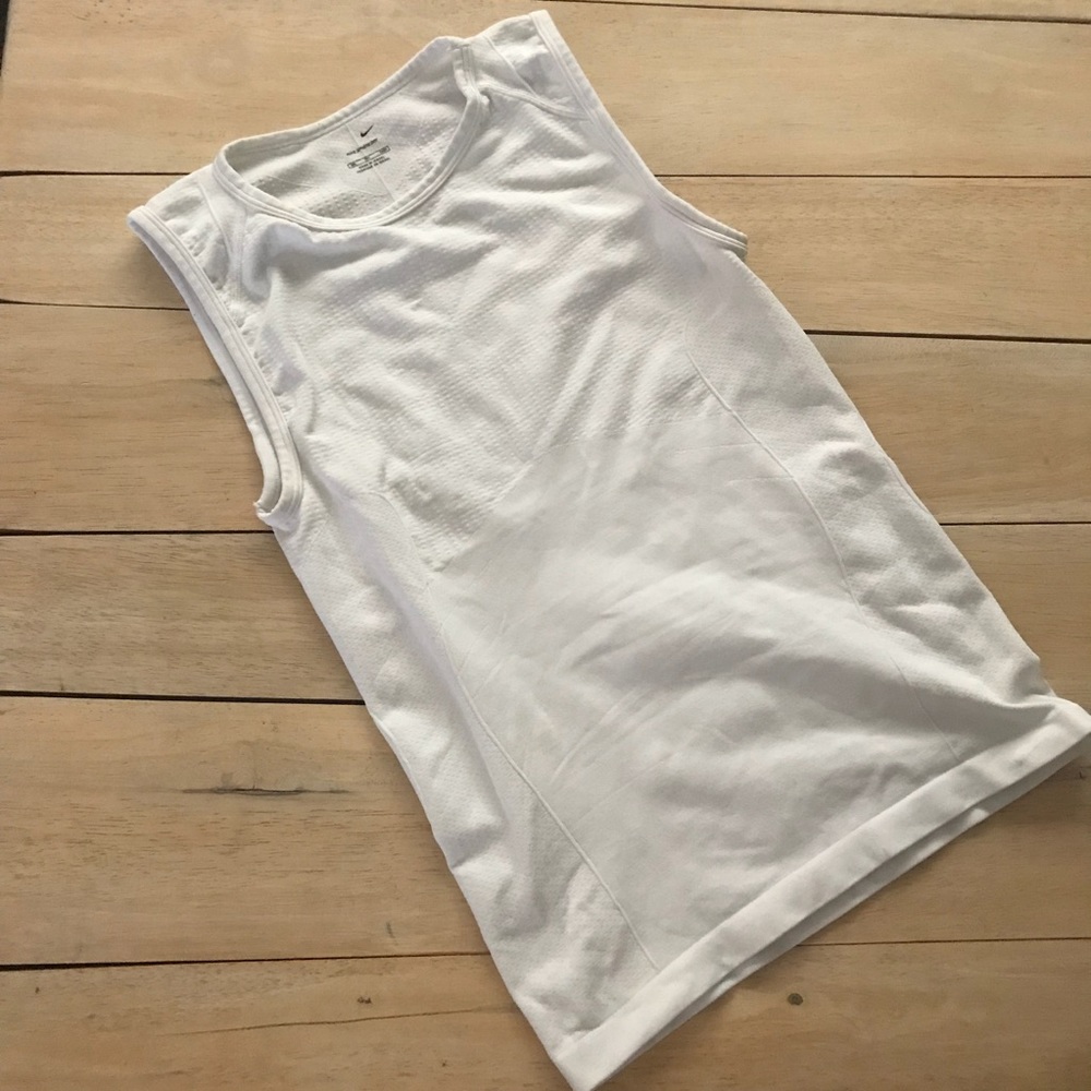 Nike Fitted Athletic Tank